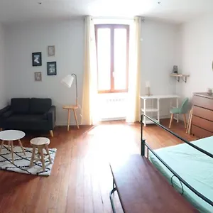 le-beausjour-cosy-t2-business-ou-we-gare.hotels-rhonealpes.com/