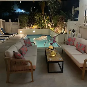  Holiday home Nanpa, Luxury Family Three Bed Villa, St West Coast, Private Pool Barbados
